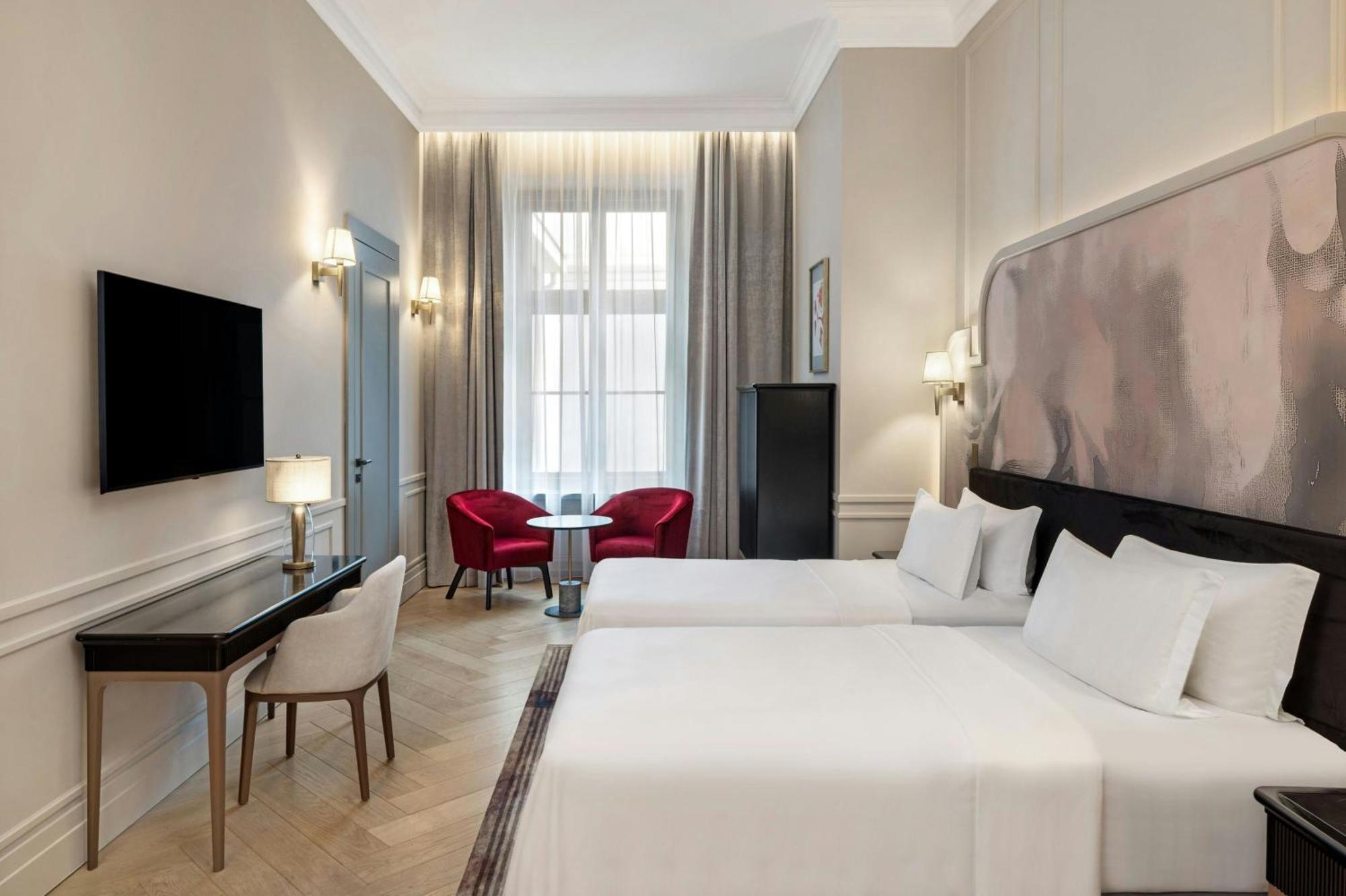 Classic Twin Guest Room